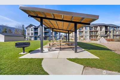 1237 Meander Way SE #101, North Bend, WA 98045 - Photo 26