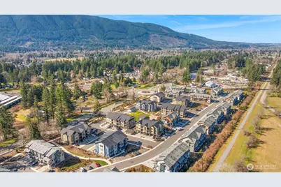 1237 Meander Way SE #101, North Bend, WA 98045 - Photo 32