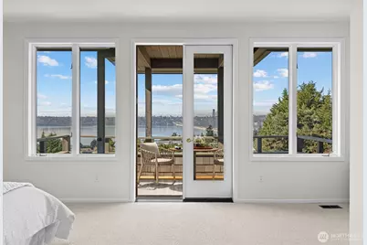 2800 68th Avenue SE, Mercer Island, WA 98040 - Photo 22