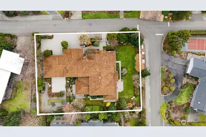 9100 NE 42nd Street, Yarrow Point, WA 98004 - Photo 36