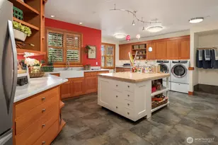 9100 NE 42nd St, Yarrow Point, WA 98004 - Photo 20