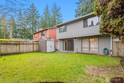 14016 Lenora Place N, Seattle, WA 98133 - Photo 30