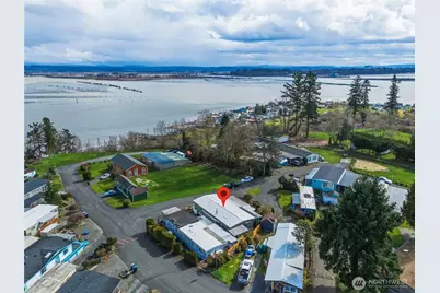 4425 Meridian Avenue N #17, Tulalip, WA 98271 - Photo 2