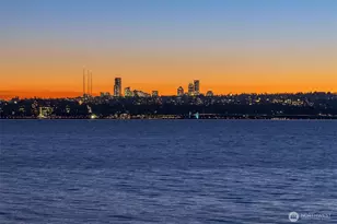 175 Lake Ave W, Kirkland, WA 98033 - Photo 2