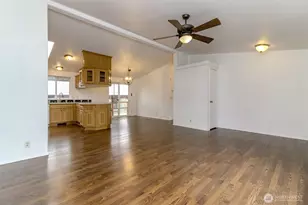 8318 38th St E, Edgewood, WA 98371 - Photo 4