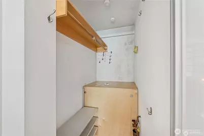 1000 Union Street #402, Seattle, WA 98101 - Photo 8