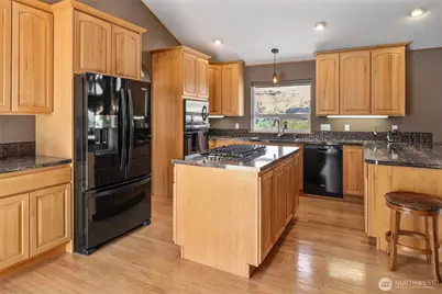 23001 Sr 821 (S. Canyon Road), Ellensburg, WA 98926 - Photo 10
