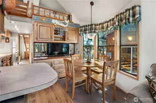 611 N Rainbow Way, Hoodsport, WA 98548 - Photo 8