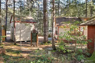 611 N Rainbow Way, Hoodsport, WA 98548 - Photo 26