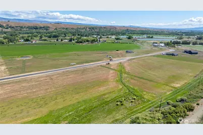 520 Thorp Landing Lane, Thorp, WA 98946 - Photo 2