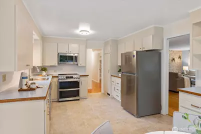 17839 1st Avenue NW, Shoreline, WA 98177 - Photo 12