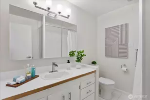 17839 1st Ave NW, Shoreline, WA 98177 - Photo 18