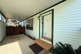 2504 Alonda Ln NE, Olympia, WA 98516 - Photo 2