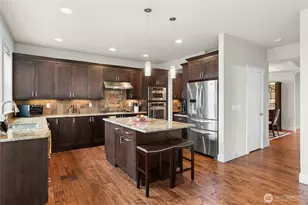 2744 NW Pine Cone Pl, Issaquah, WA 98027 - Photo 6