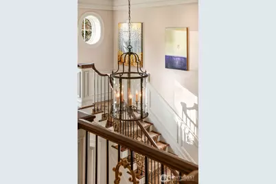 2010 79th Avenue NE, Medina, WA 98039 - Photo 16