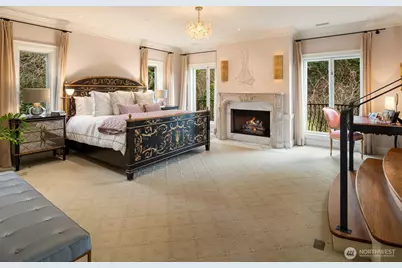 2010 79th Avenue NE, Medina, WA 98039 - Photo 18