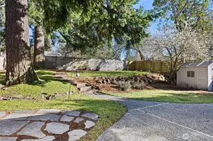 12046 12th Ave NE, Seattle, WA 98125 - Photo 20