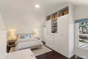 12046 12th Ave NE, Seattle, WA 98125 - Photo 12