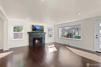 12046 12th Avenue NE, Seattle, WA 98125 - Photo 28