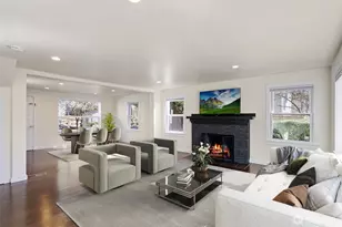 12046 12th Ave NE, Seattle, WA 98125 - Photo 2