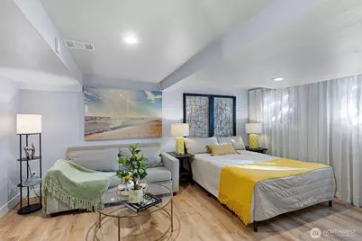 12046 12th Avenue NE, Seattle, WA 98125 - Photo 16