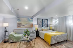 12046 12th Ave NE, Seattle, WA 98125 - Photo 16