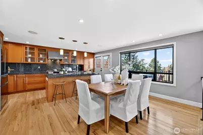 5022 46th Avenue SW, Seattle, WA 98136 - Photo 4