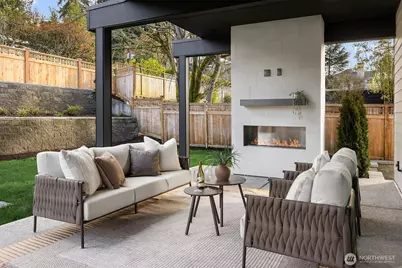 5808 Lakeview Drive, Kirkland, WA 98033 - Photo 16