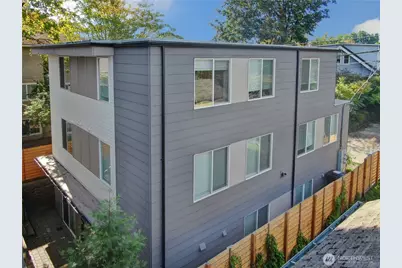 4709 B 8th Avenue NE, Seattle, WA 98105 - Photo 1