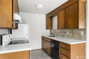 1701 19th Ave S, Seattle, WA 98144 - Photo 18