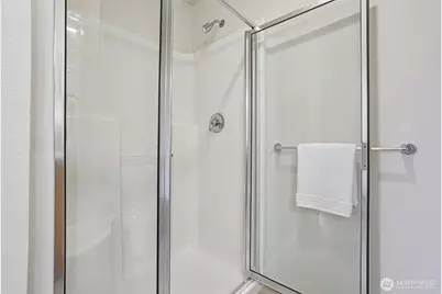 93 Sky Ridge Rd #505, Issaquah, WA 98027 - Photo 18