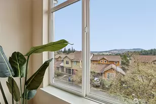 93 Sky Ridge Rd, Issaquah, WA 98027 - Photo 16