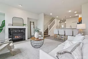 93 Sky Ridge Rd, Issaquah, WA 98027 - Photo 12