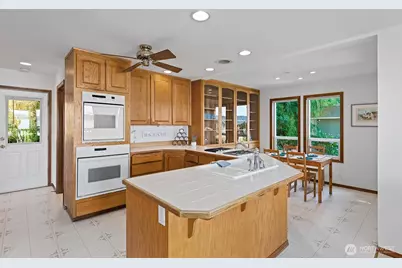 11427 Tulare Way W, Tulalip, WA 98271 - Photo 10