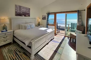 289 Marine View Dr SE, Ocean Shores, WA 98569 - Photo 12