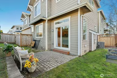 8030 212th Street SW, Edmonds, WA 98026 - Photo 28