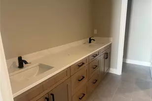 157 Salmon Dr, Wenatchee, WA 98801 - Photo 4