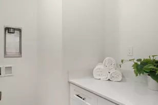 14321 C Interlake Ave N, Seattle, WA 98133 - Photo 20