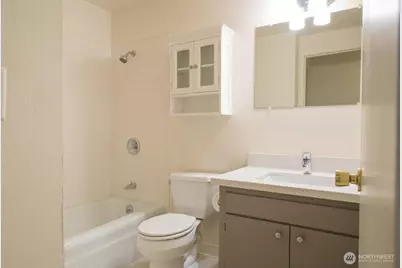 2022 NW 64th Street, Seattle, WA 98107 - Photo 16