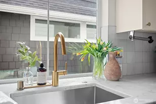 2815 E Denny Way, Seattle, WA 98122 - Photo 12