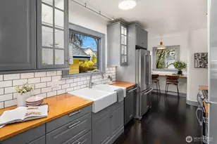 200 NW 73rd St, Seattle, WA 98117 - Photo 8