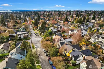 200 NW 73rd Street, Seattle, WA 98117 - Photo 32