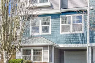 7005 Holly Park Dr S, Seattle, WA 98118 - Photo 2