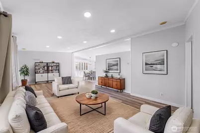 8204 Riverview Road, Snohomish, WA 98290 - Photo 4