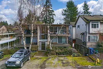 12030 32nd Avenue NE #1-6, Seattle, WA 98125 - Photo 2