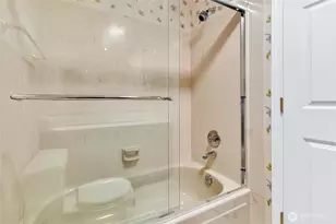 15800 Village Green Dr, Mill Creek, WA 98012 - Photo 28