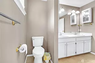 15800 Village Green Dr, Mill Creek, WA 98012 - Photo 22