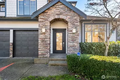 3903 NE 21st Street, Renton, WA 98056 - Photo 2