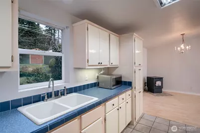 15330 Dewey Crest Lane, Anacortes, WA 98221 - Photo 4