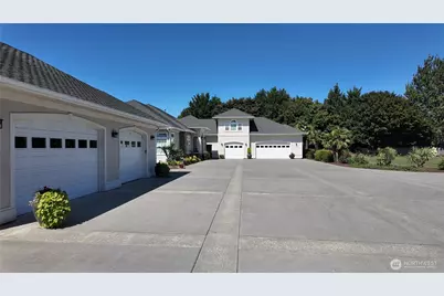 15834 Kamb Road, Mount Vernon, WA 98274 - Photo 32